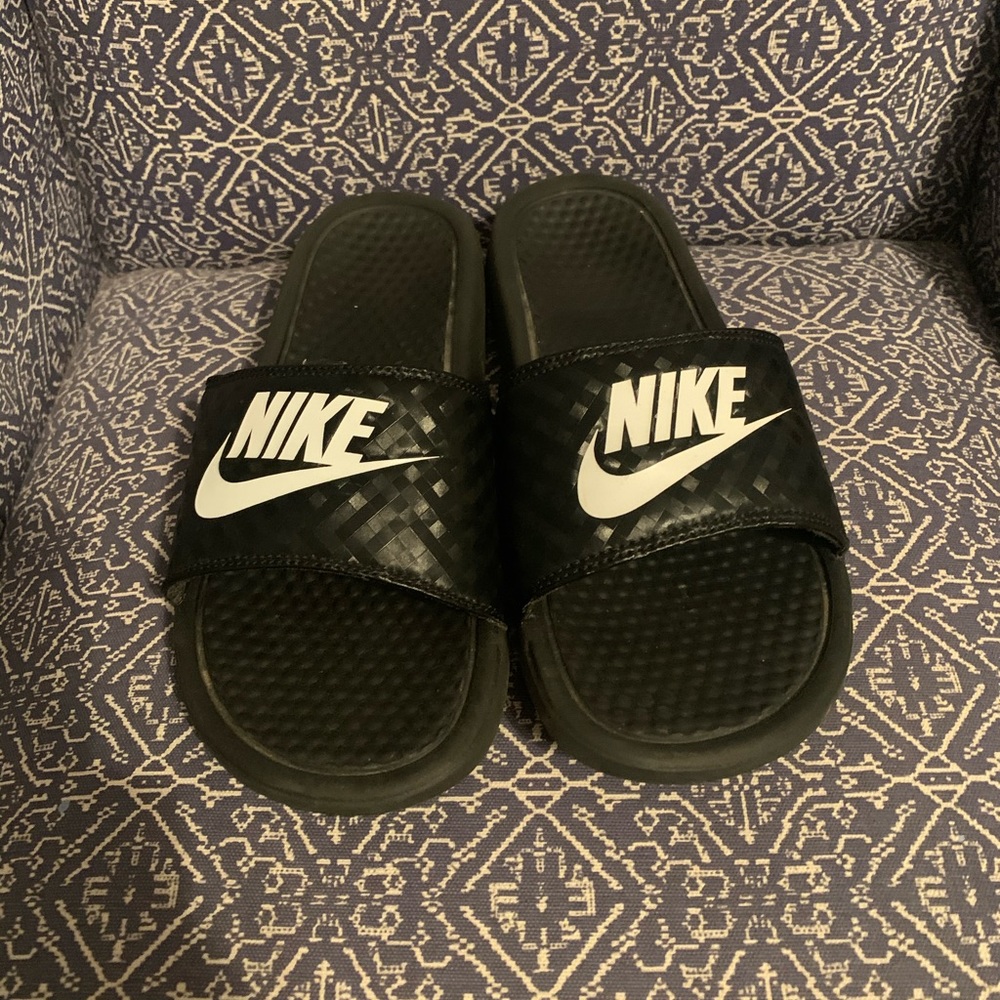 nike slides